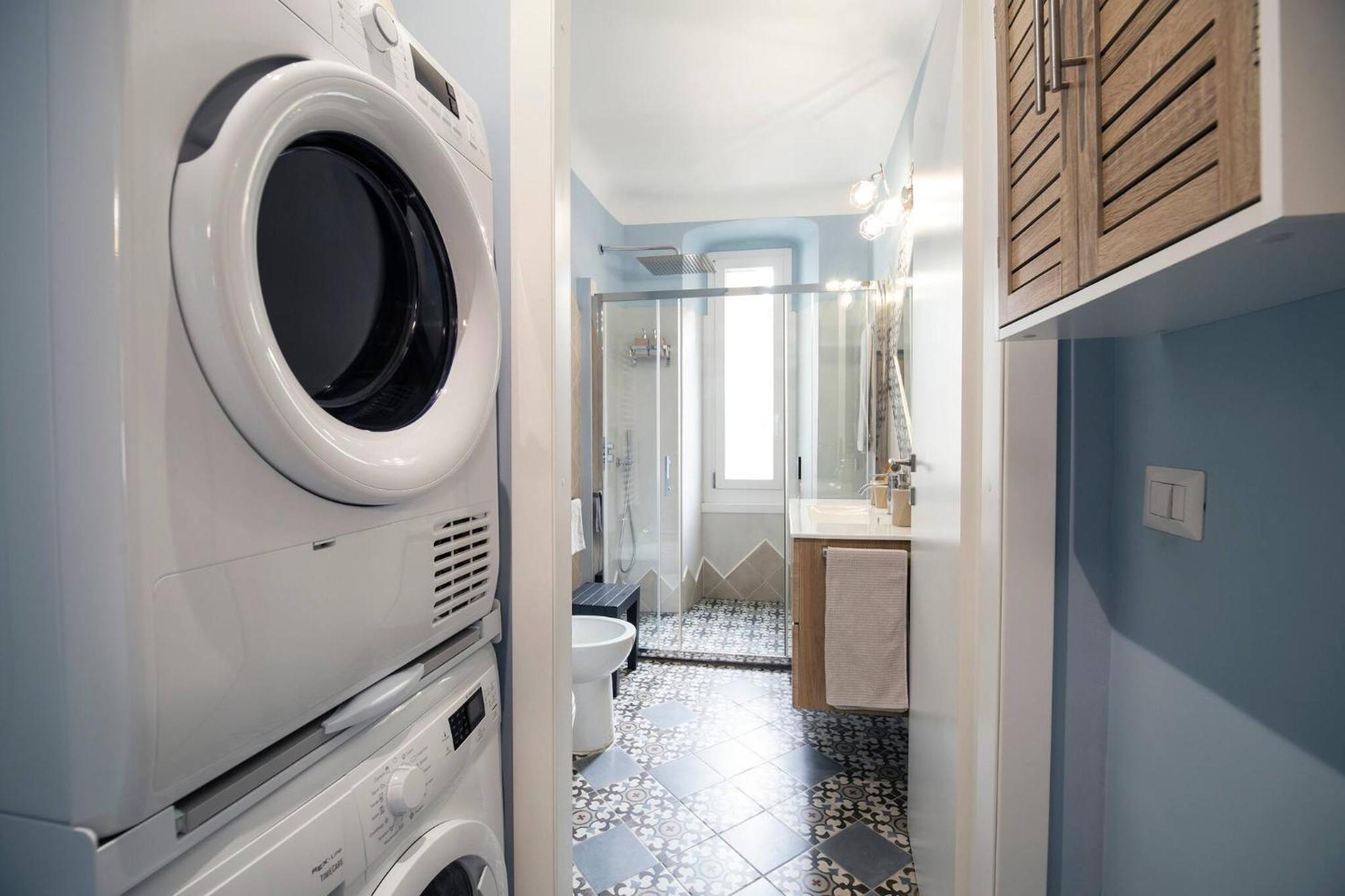 Patty S Home Genoa Bagian luar foto